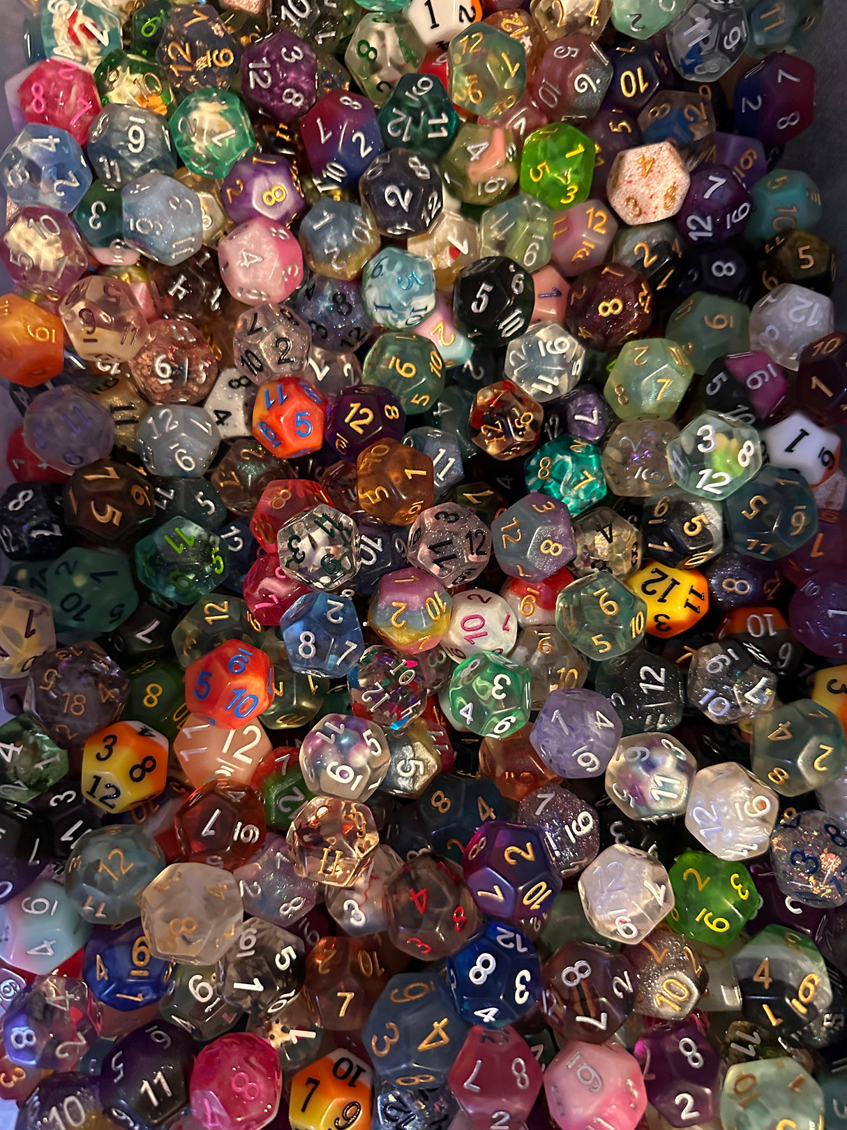 Mystery Bulk Random Dice Scoop | Mixed Dnd Polyhedral Scoop of Dice | DnD Tabletop Role Playing Games | Mystery Dice Scoops