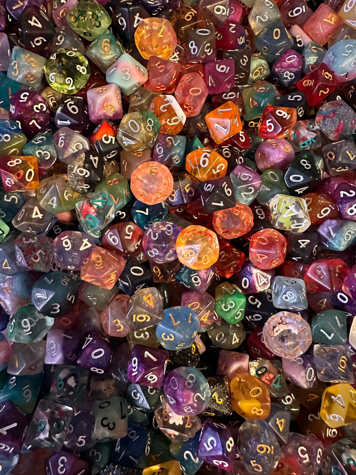 Mystery Bulk Random Dice Scoop | Mixed Dnd Polyhedral Scoop of Dice | DnD Tabletop Role Playing Games | Mystery Dice Scoops